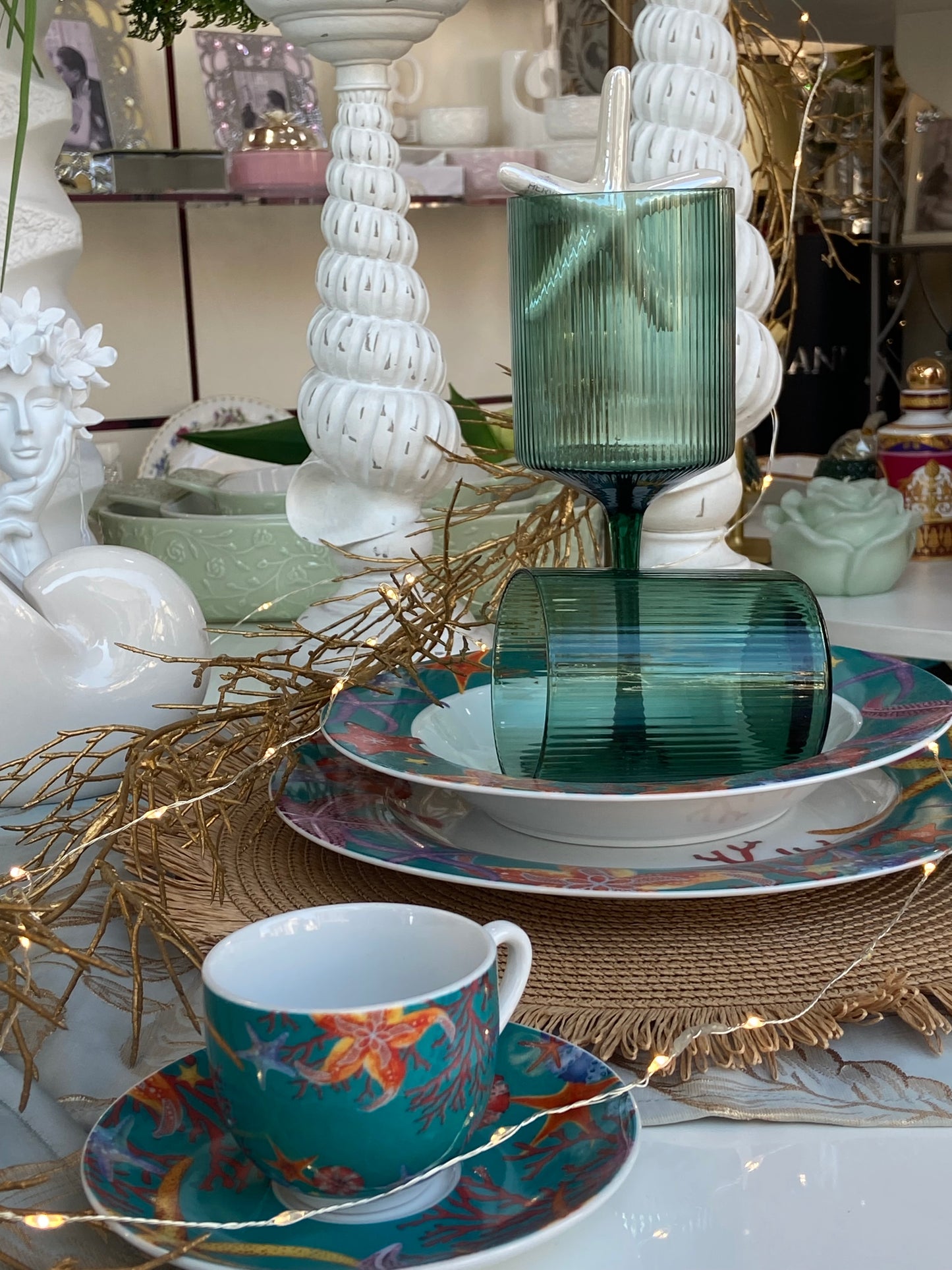 Set piatti 48 pezzi per 12 persone Mod. "Calajunco" di Fade Maison.