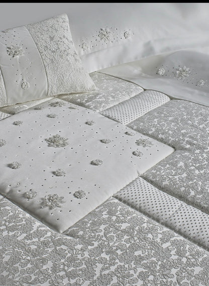 Coordinato Letto Jolie Mod. Charme – Lenzuola e Federe di Lusso in Raso di Cotone