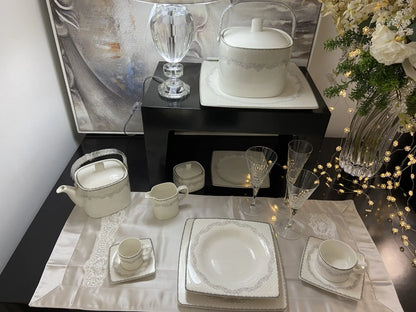 Set Servizio da Tavola di Livellara mod.Emily Silver e Servizio Bicchieri Tp Cristal