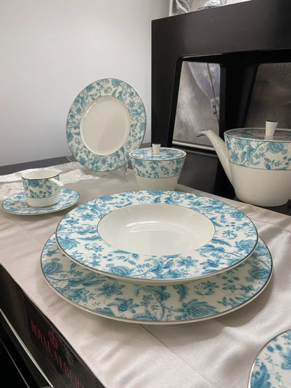 Set Servizio da Tavola di Livellara mod. Mikasa e Servizio di Bicchieri Tp Cristal